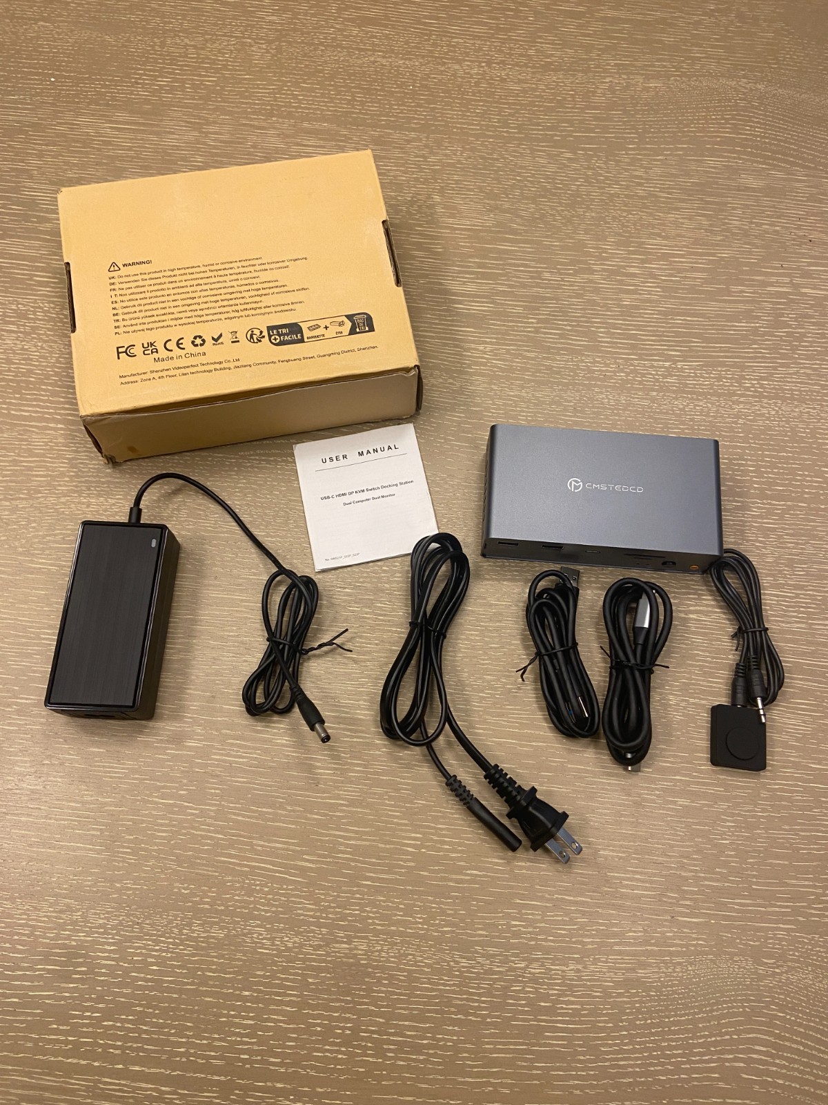 CMSTEDCD SW522P KVM Switch 2 Computers 2 Monitors USB 3.2 10Gbps - Open Box