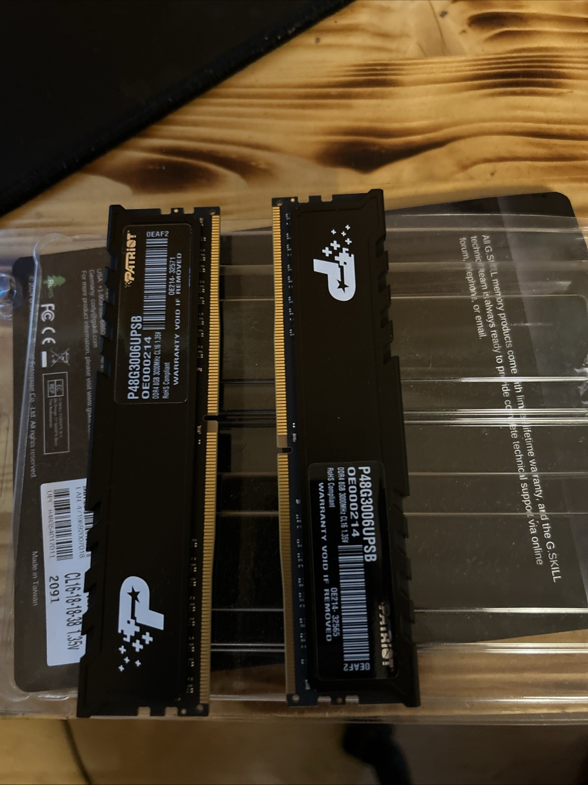 Patriot Signature Premium 16GB (2x8GB) DDR4-2666 DIMM 288-Pin Non-ECC