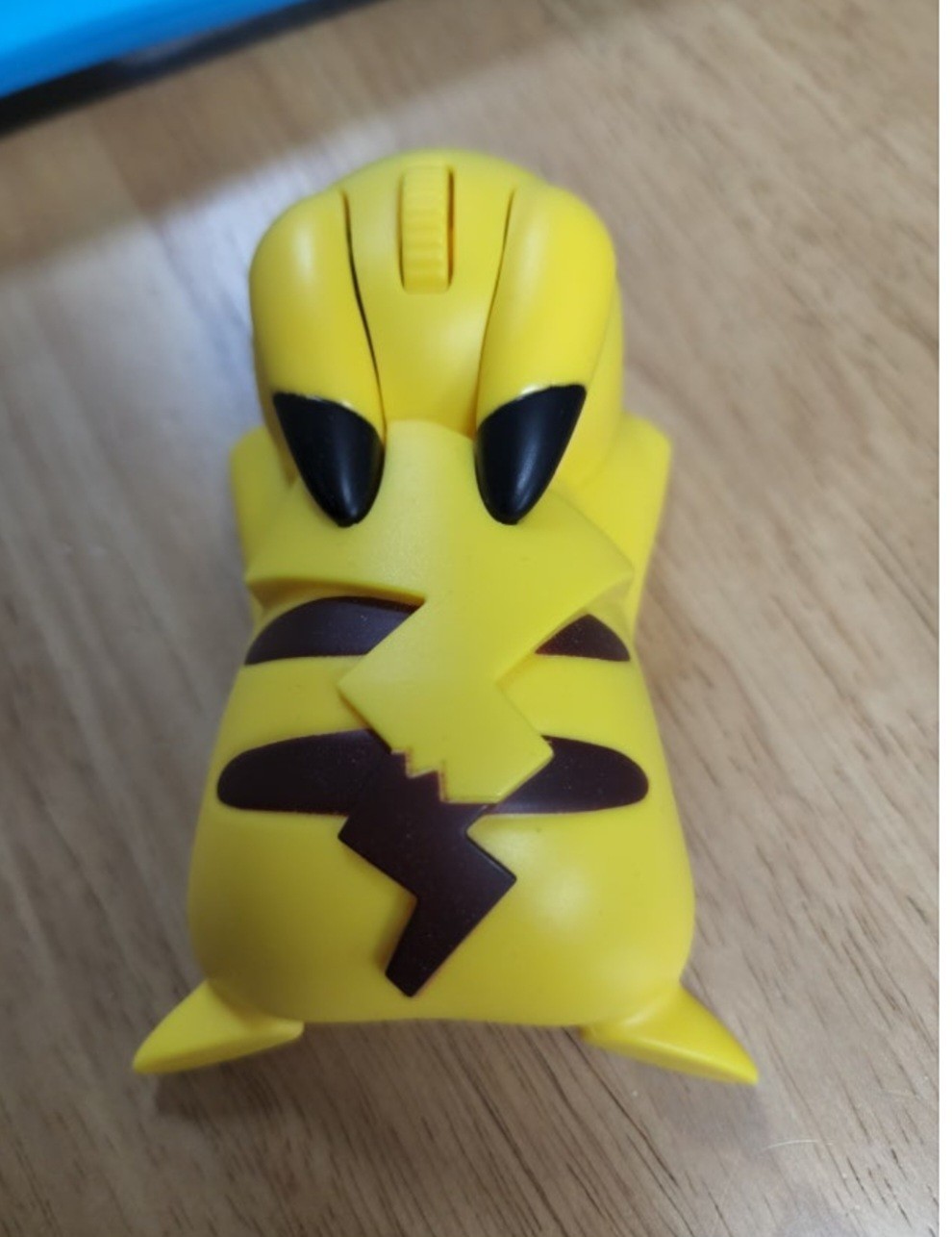 Pokemon Pikachu Figure Wireless Mouse Bluetooth + 2.4G 1200 DPI Genuine New Box
