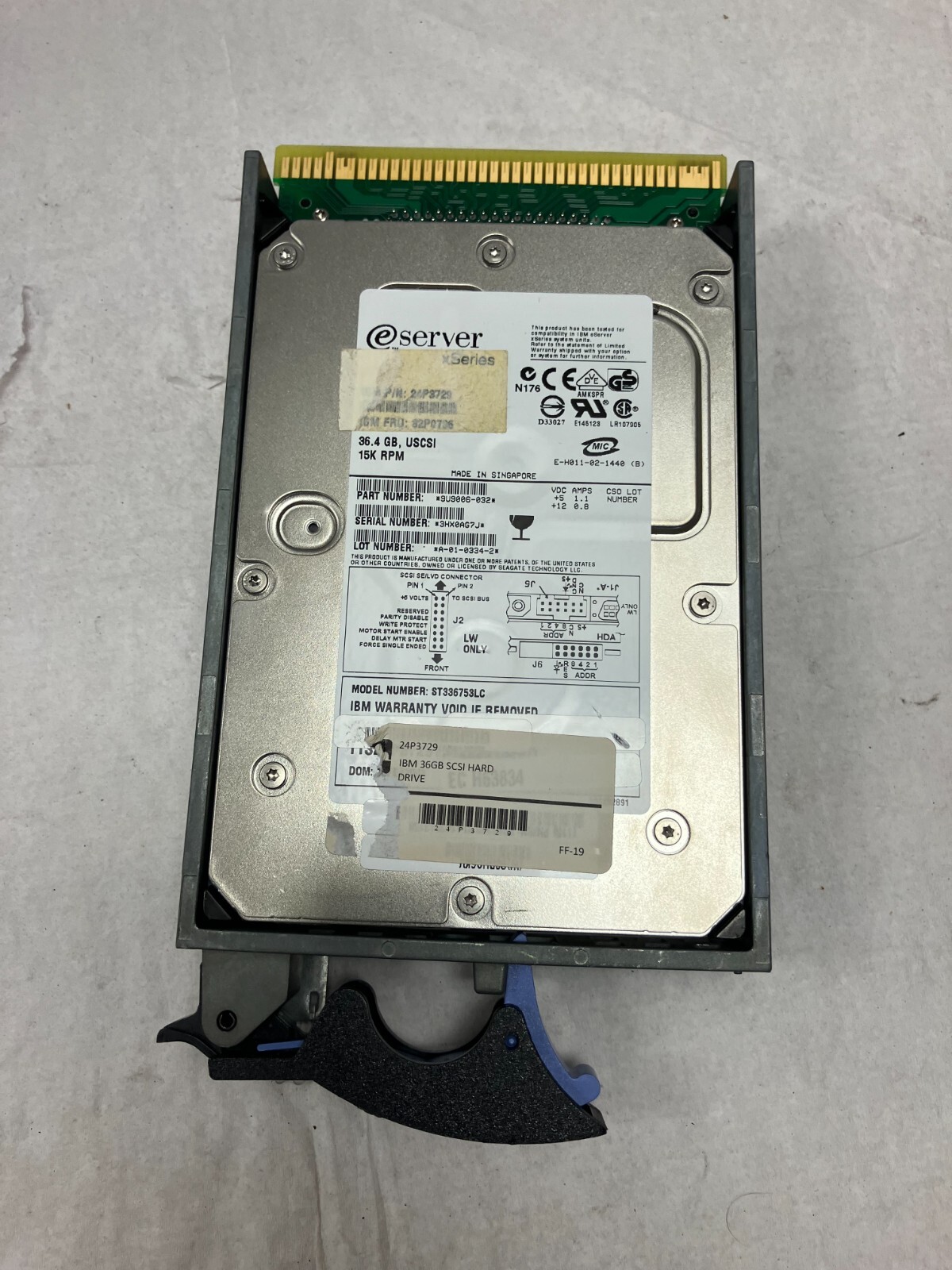 IBM 9406 FC# 4326 36.46GB Ultra3 SCSI Disk Unit 15K, 24P3729 AS/400, i series
