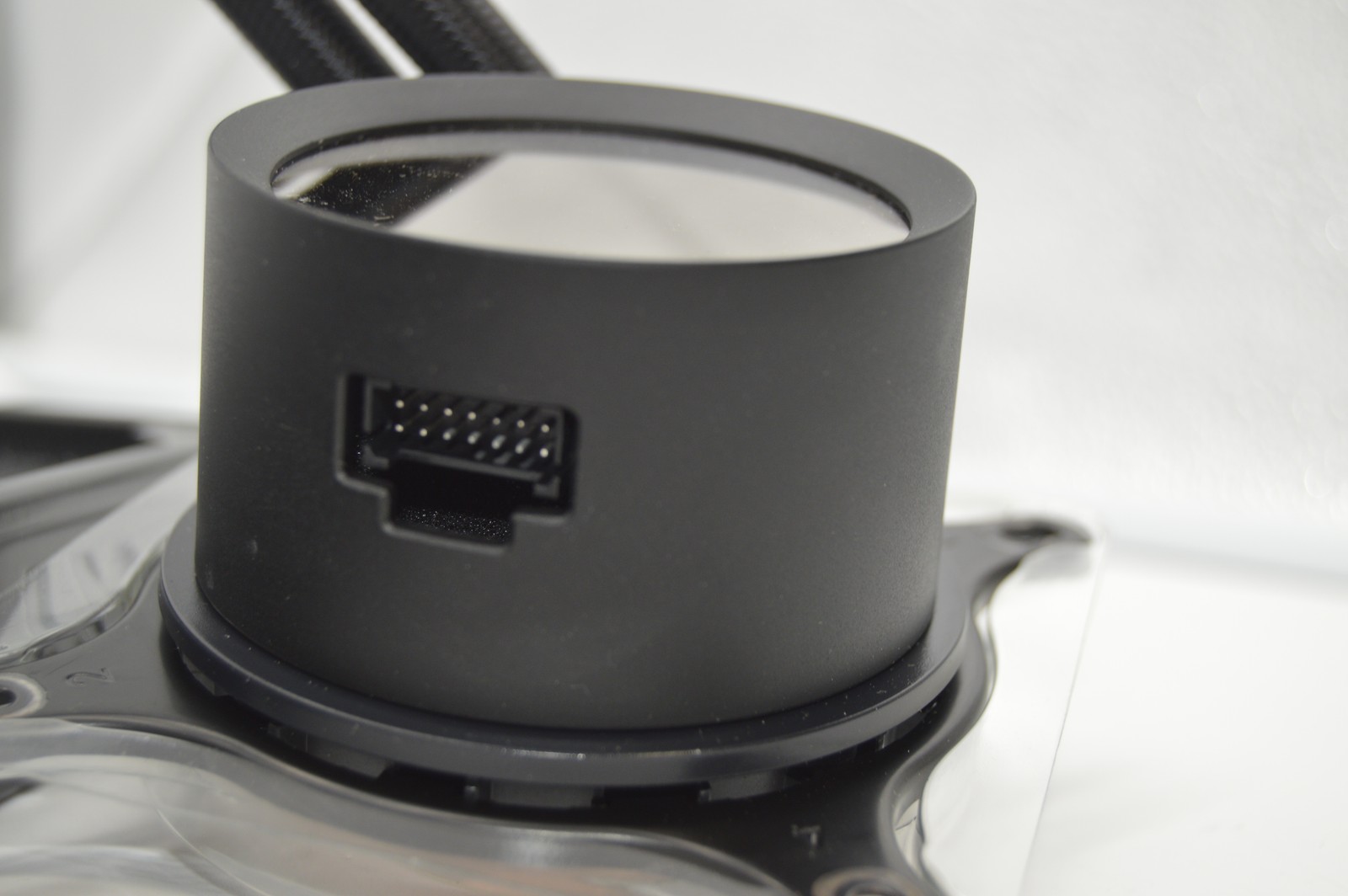 NZXT KRAKEN 240 Liquid Cooler 240MM *READ DESC* PC663655