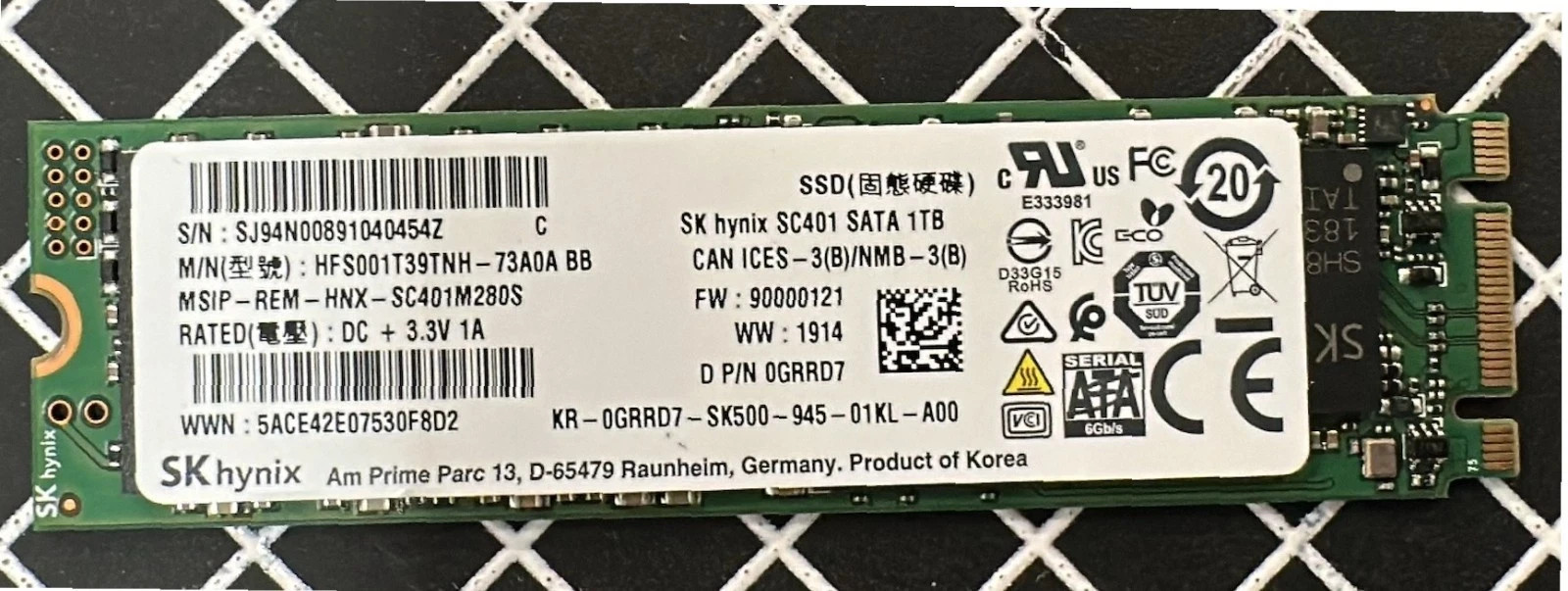SK Hynix HFS001T39TNH-73A0A 1TB M.2 2280 SATA III internal solid-state SSD drive