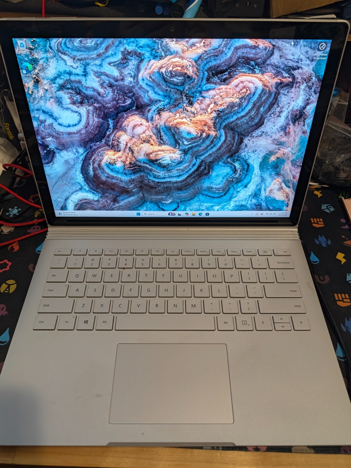 Microsoft Surface Book 2 13.5" Touch i7-8650U 8GB 256GB Win 11 Pro