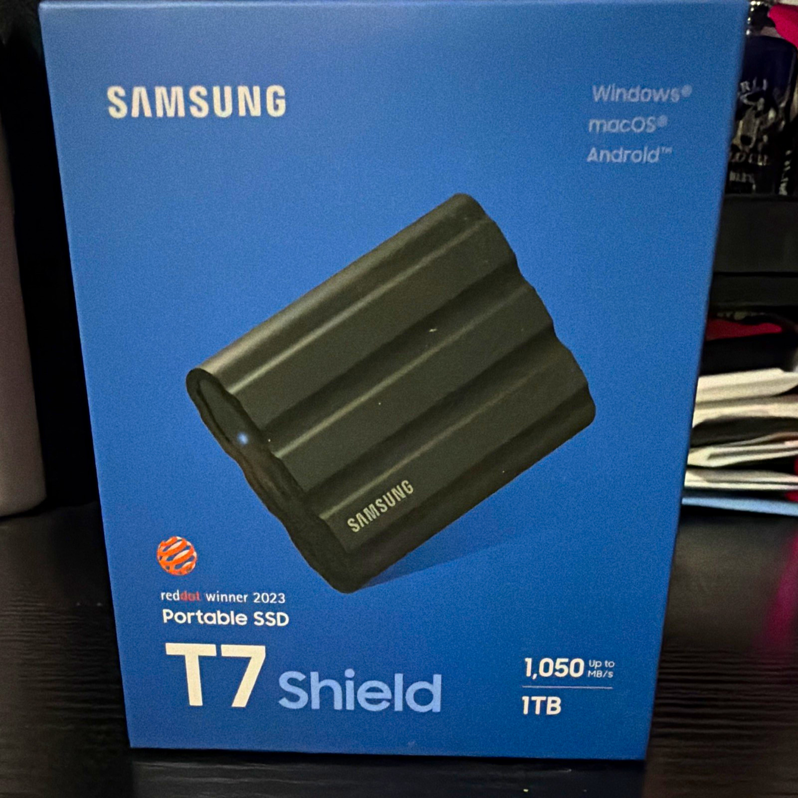 Samsung T7 Shield 1TB Black Portable External SSD USB 3.2 1050MB/s
