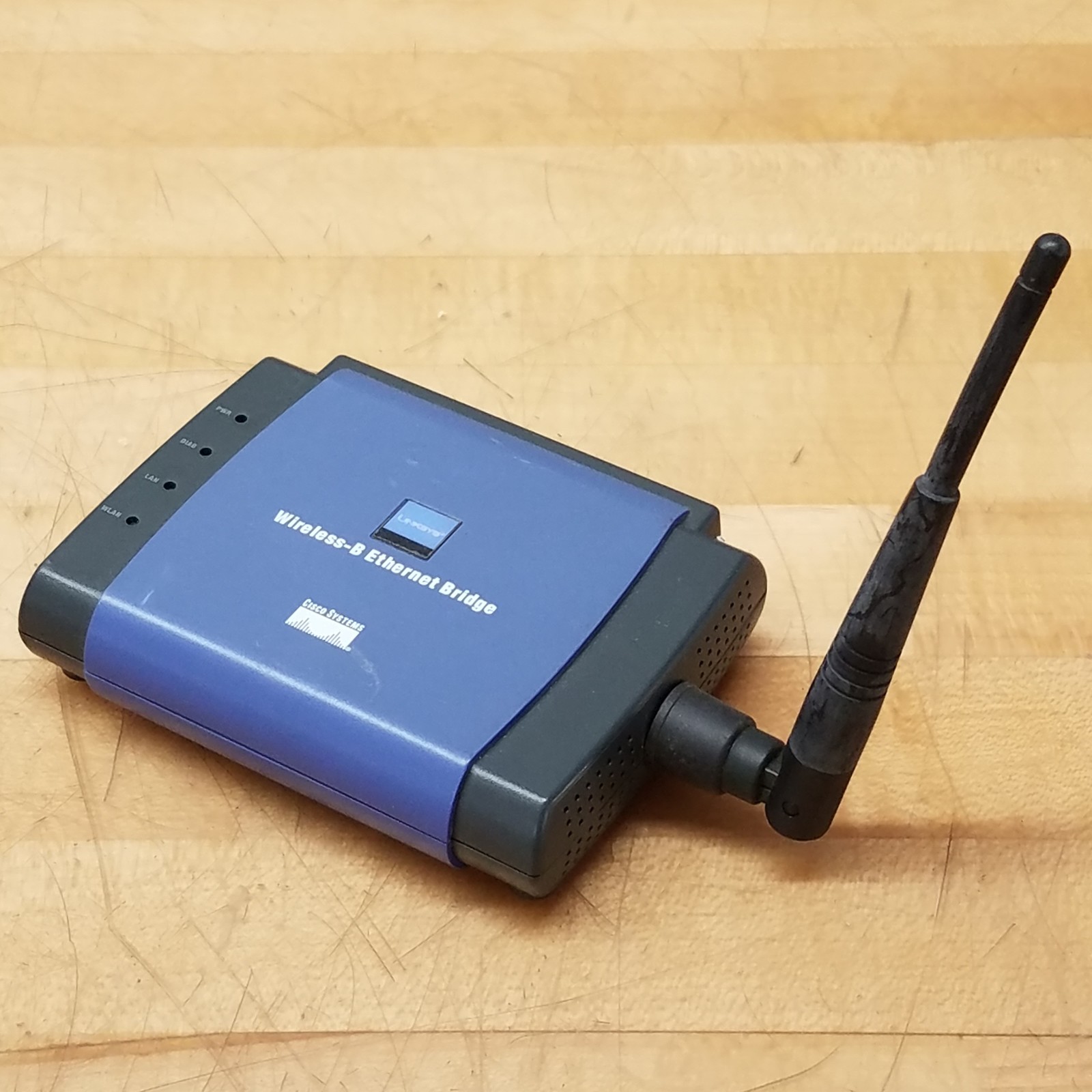 Linksys WET11-V2 Wireless Ethernet Bridge - USED