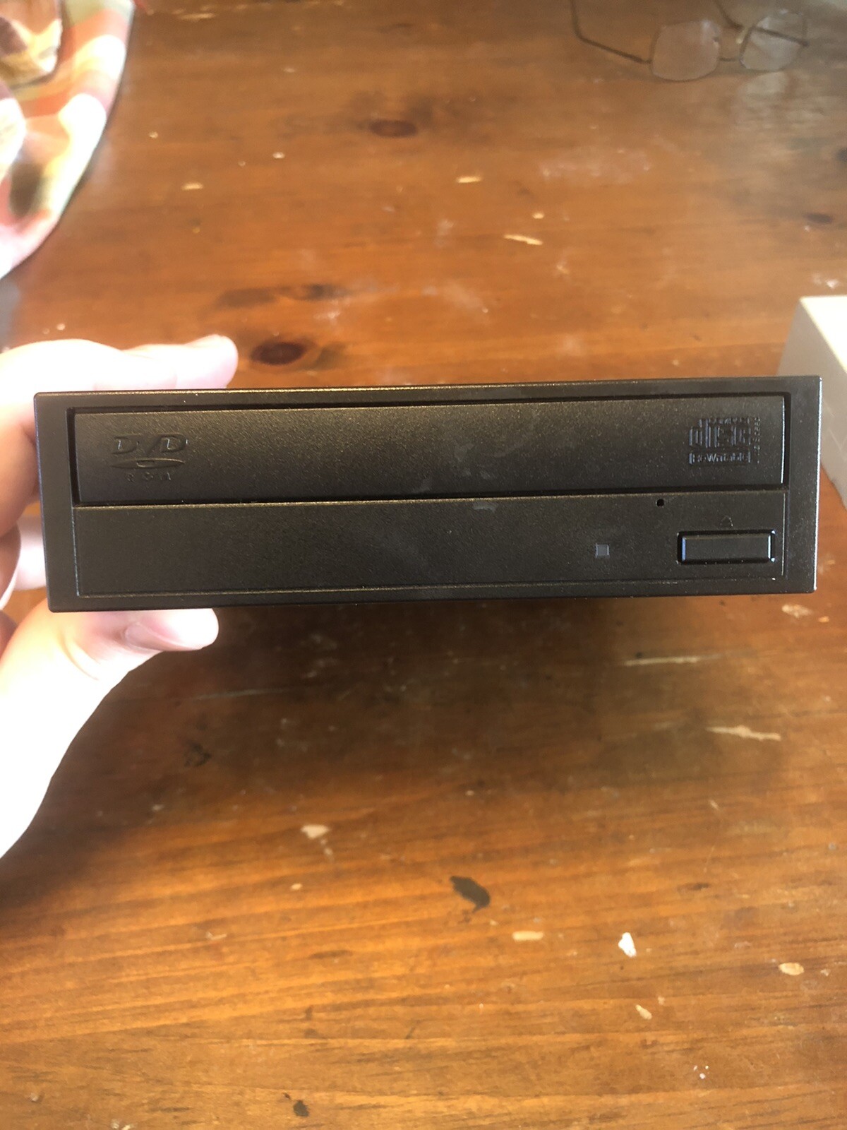 DVD ROM drive LG Model:GDR-H10N+CD/DVD Drive Toshiba Samsung Model:TS-H493A/DEWH