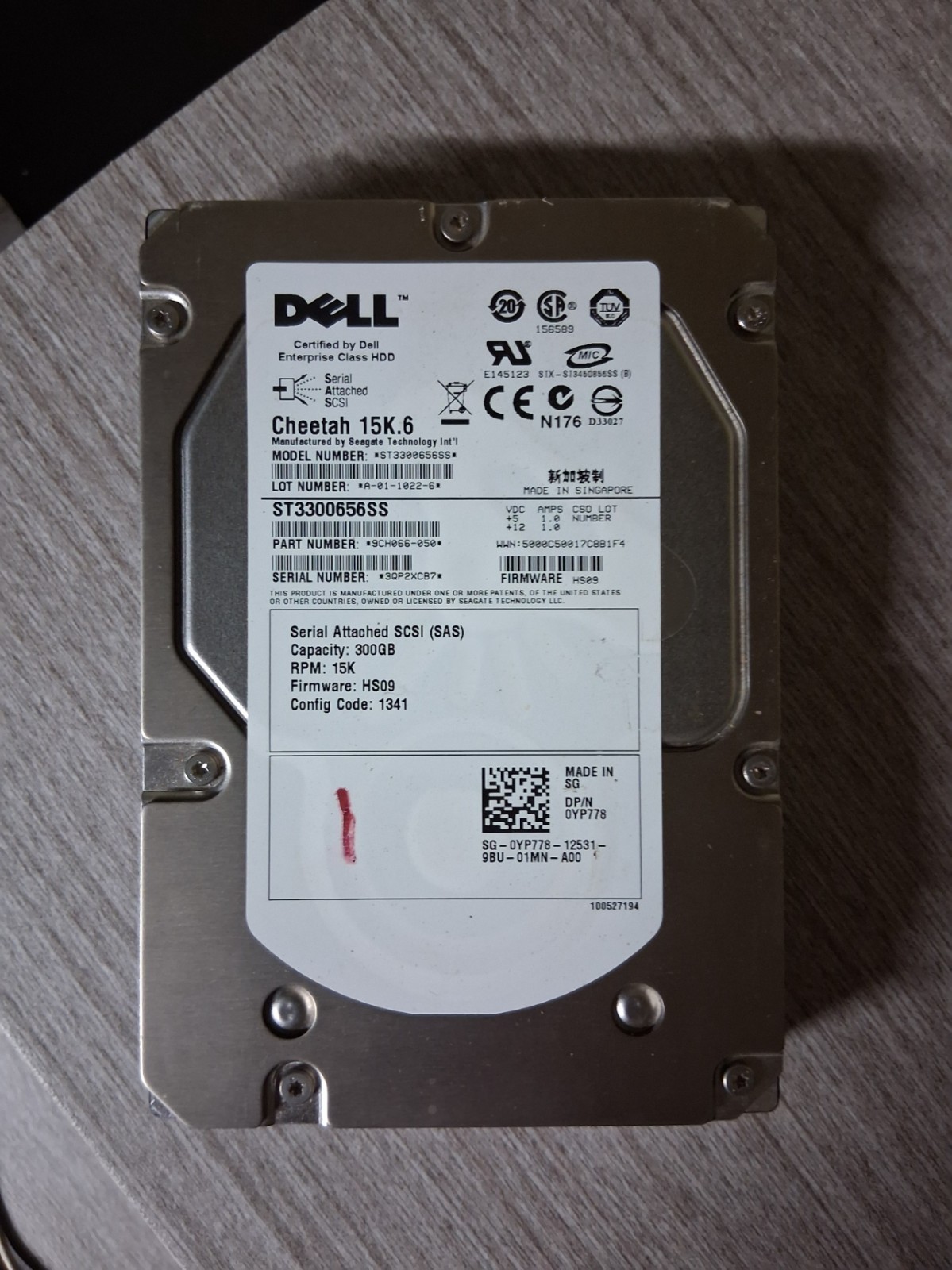 Lot of 2 Dell ST3300656SS 300 GB 15000 RPM 3.5 inch SAS Hard Drive