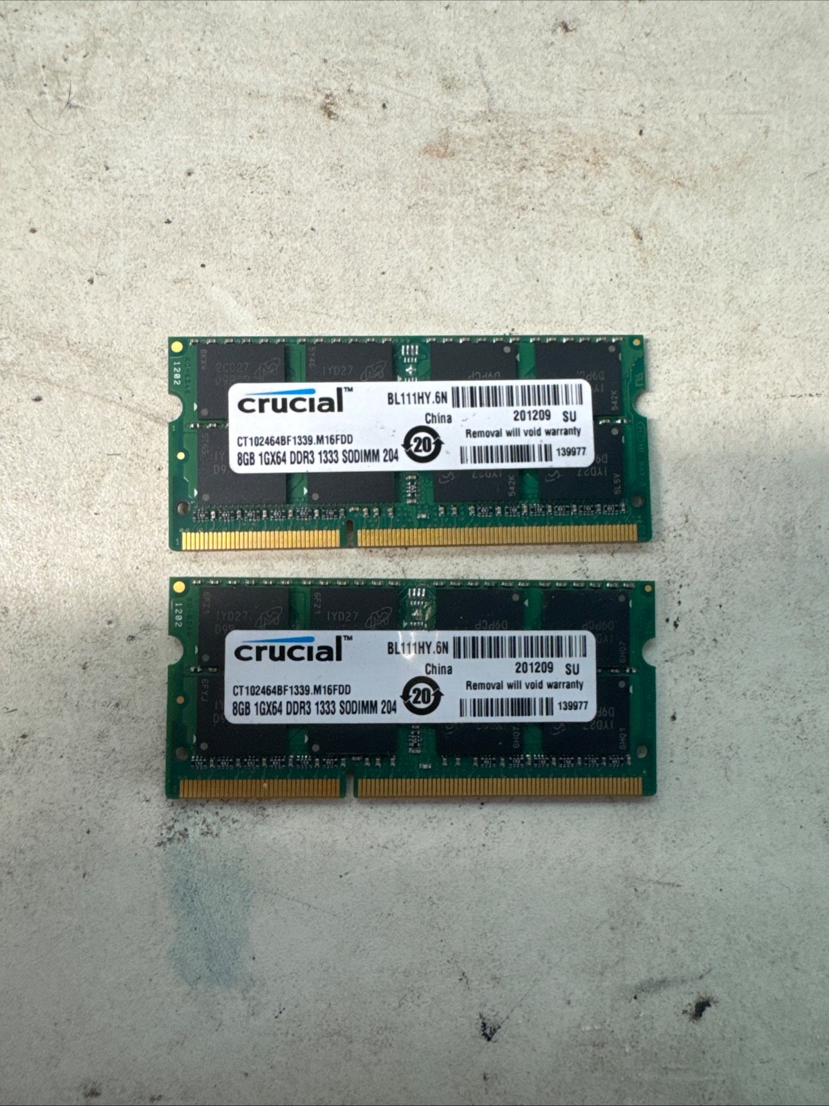 (2)  8GB Crucial PC3-12800 DDR3 1600 2RX8 SODIMM Laptop RAM CT102464BF160B.M16F