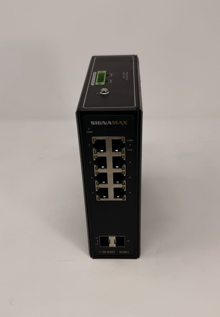 Signamax SI10011 8-Port Industrial Gigabit PoE+ Switch