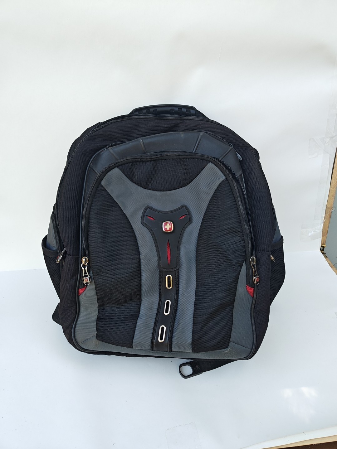 Wenger Swiss Gear Pegasus 17" Laptop Backpack Bag Black Travel 