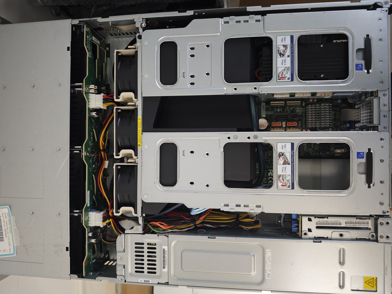 SuperServer SYS-620C-TN12R 12x3.5" Server 2x800W PSU