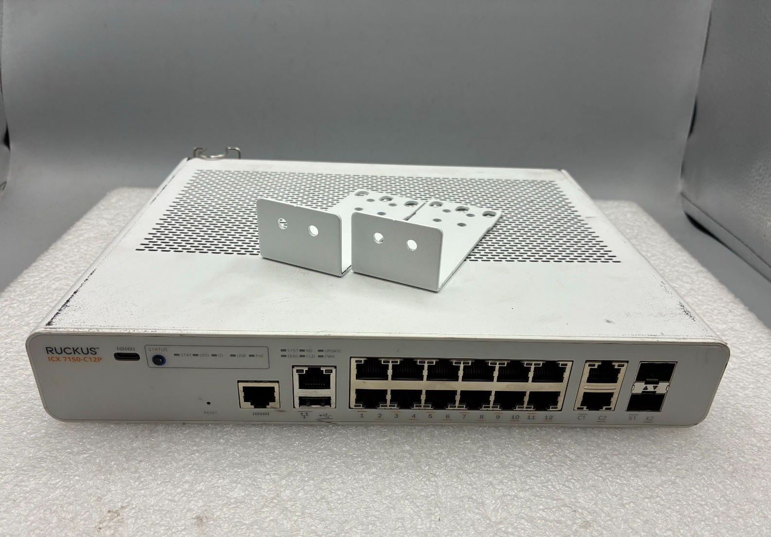 Ruckus ICX 7150C12P 12Port Managed Compact Switch ICX 7150C12P2X1G G2U
