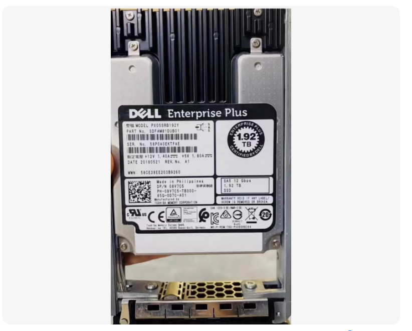 Dell Compellent Enterprise 1.92TB SAS 2.5 12G MLC Solid State Drive SSD - 8V7C5