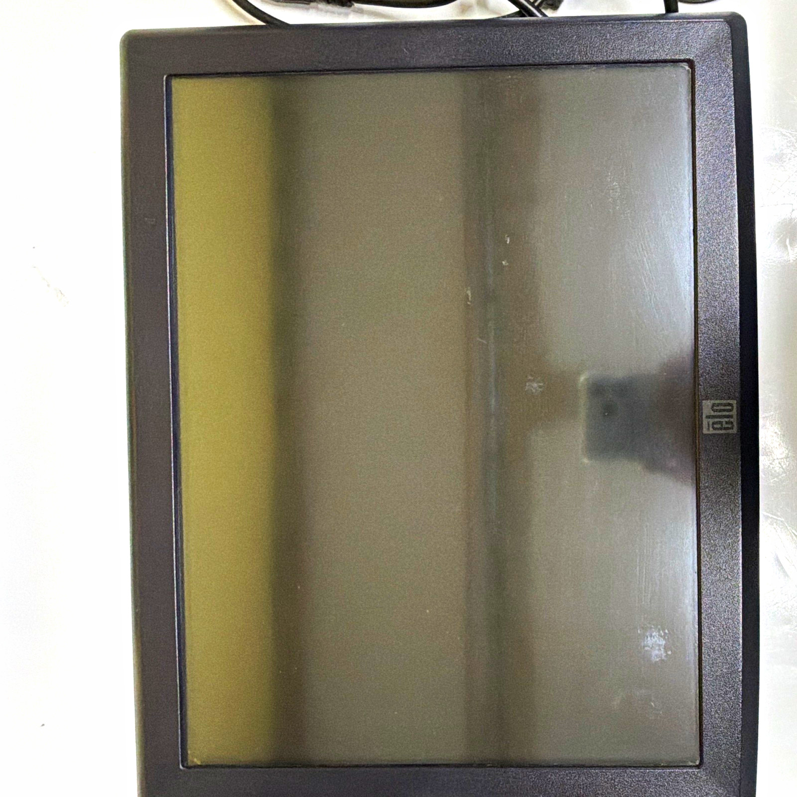 Elo ET1515L 15" Touchscreen LCD Monitor 1024x768 4:3 75Hz VGA Gray