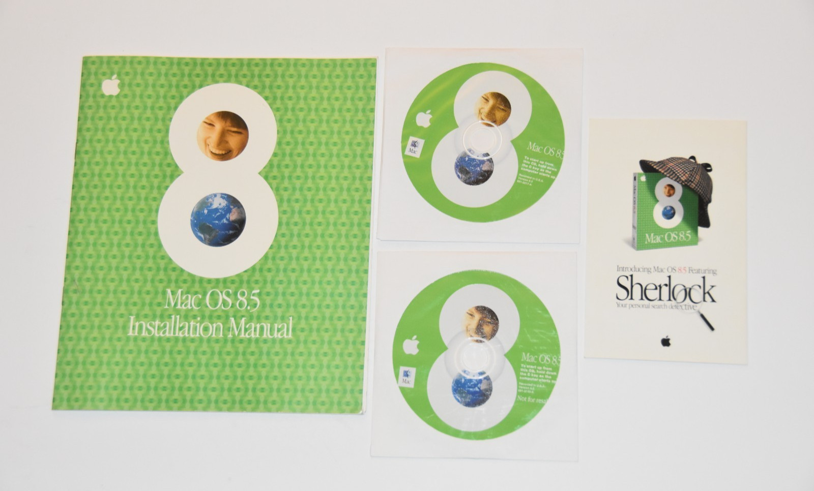 Vintage 1998 Apple Computer MAC OS 8.5 System Install CDs 691-2017-A 034-0643-B
