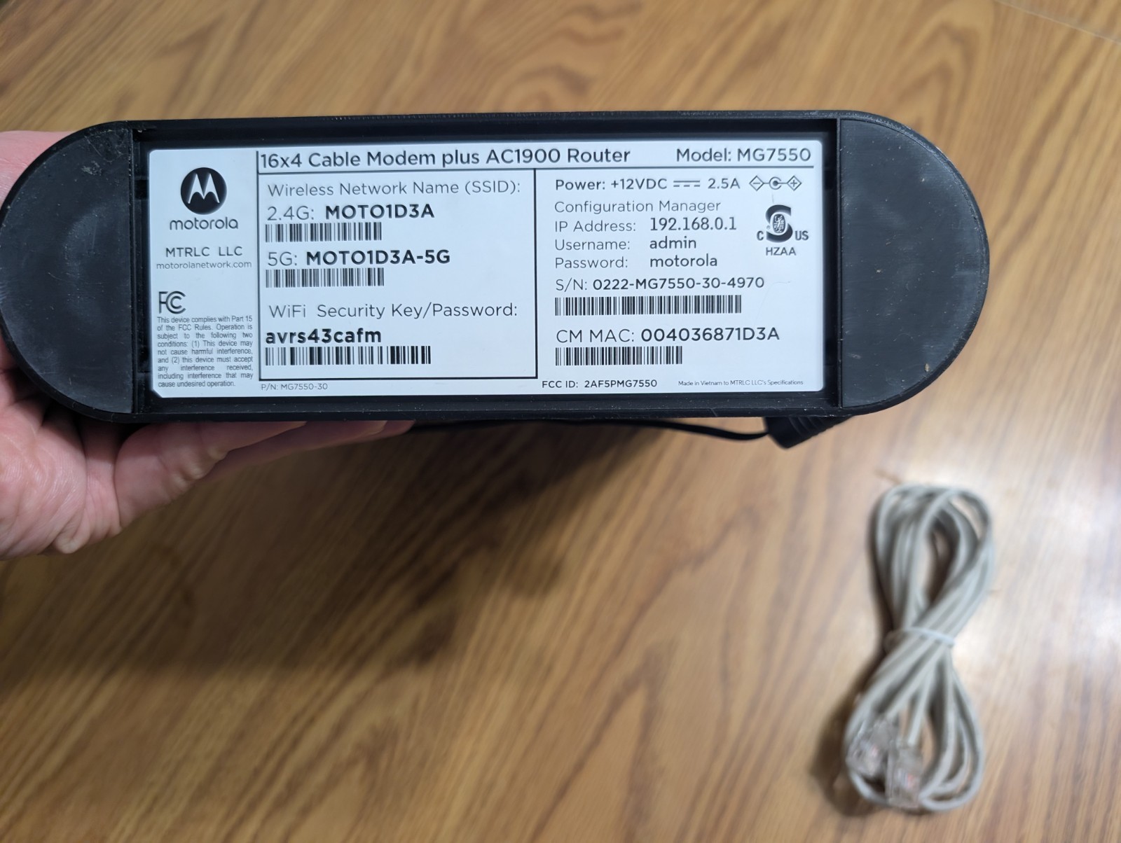 Motorola MG7550 16x4 Cable Modem + AC1900 WiFi Router w/ Power Adapter