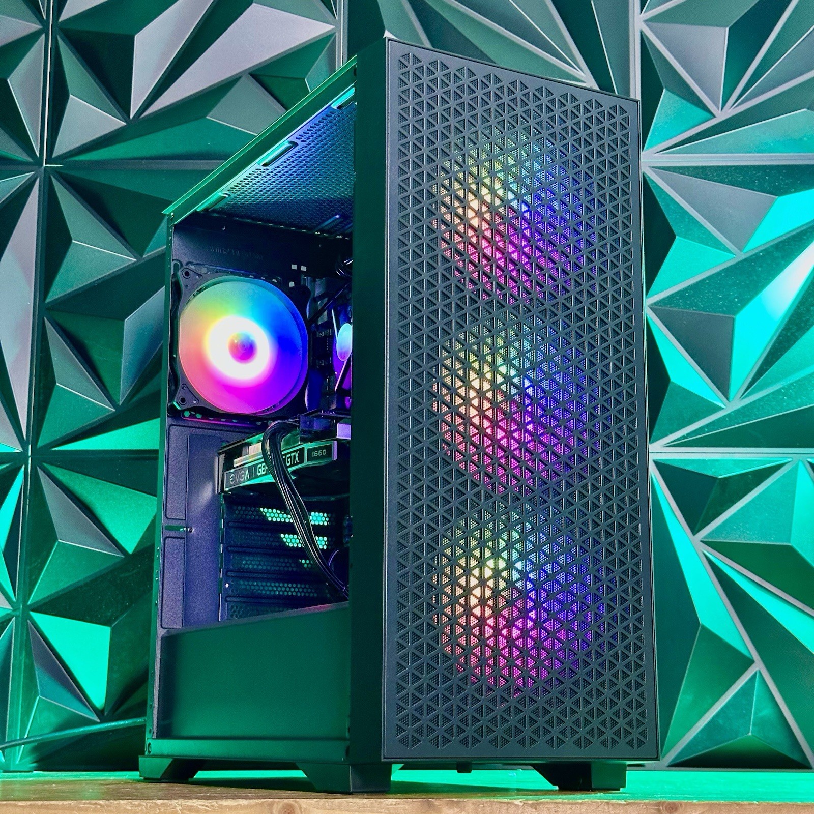 Custom RGB Gaming Desktop PC Intel Core i7 3.40 Quad 32GB SSD Nvidia RTX 5060