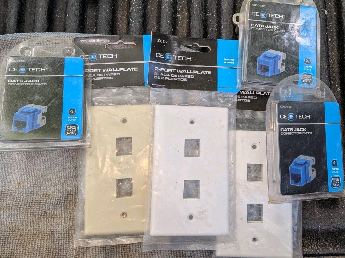 Lot of 6)~CE TECH Cat6 RJ-45 Keystone Jack Connector, MPN 5016-BL, & Wall Plates