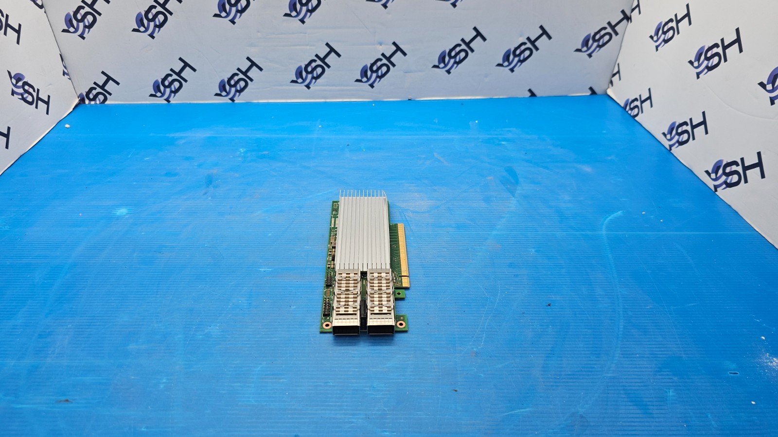 HP HPE P21114-001 Intel E810-CQDA2 Ethernet 100Gb 2-port QSFP28 Adapter