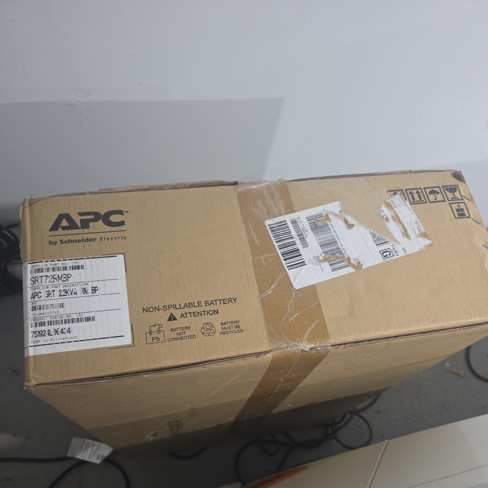 APC SRT72RMBP Smart UPS Rackmount Battery Back Pack