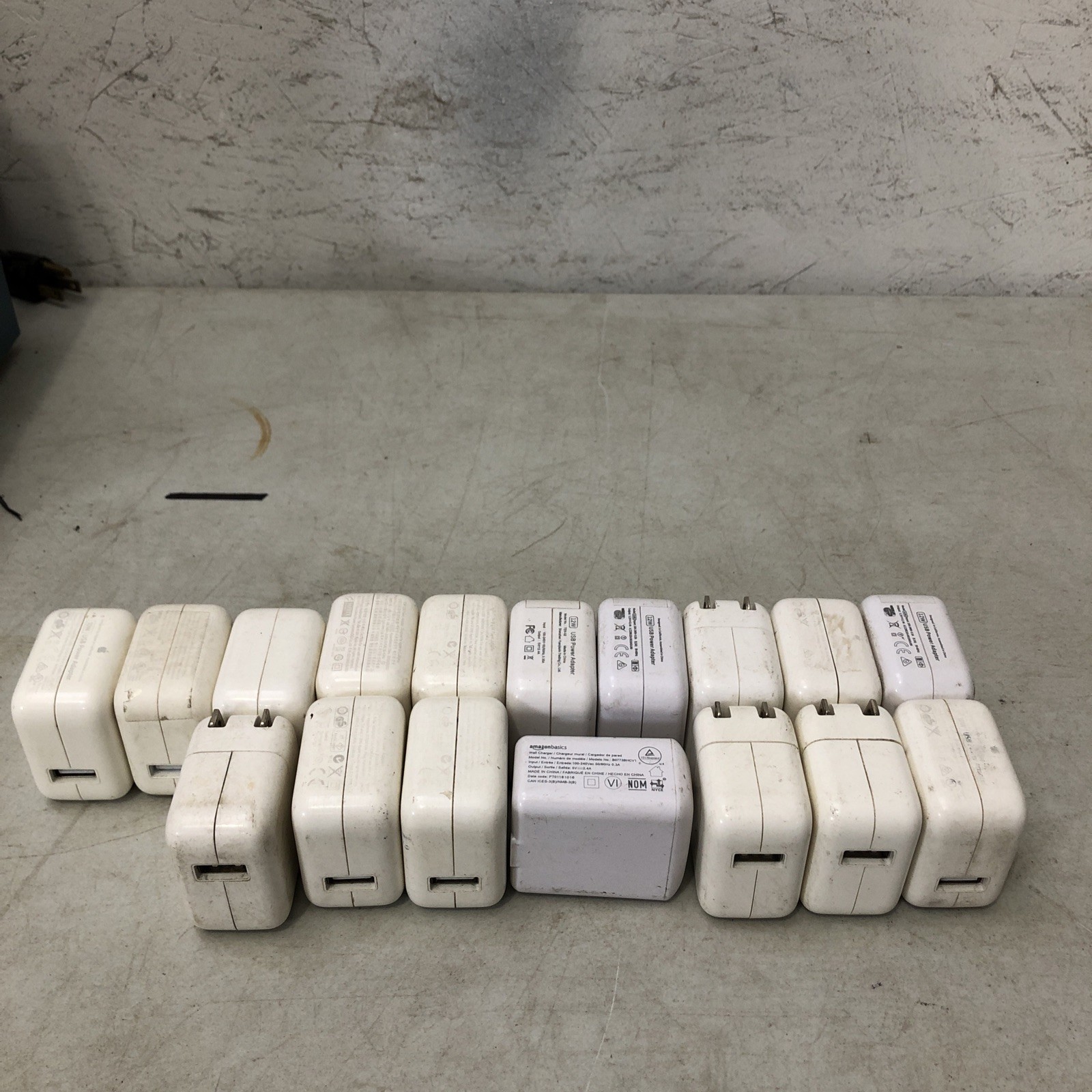 Lot of  (17) Miscellaneous Brands Apple Amazon USB Power Adapter Untested