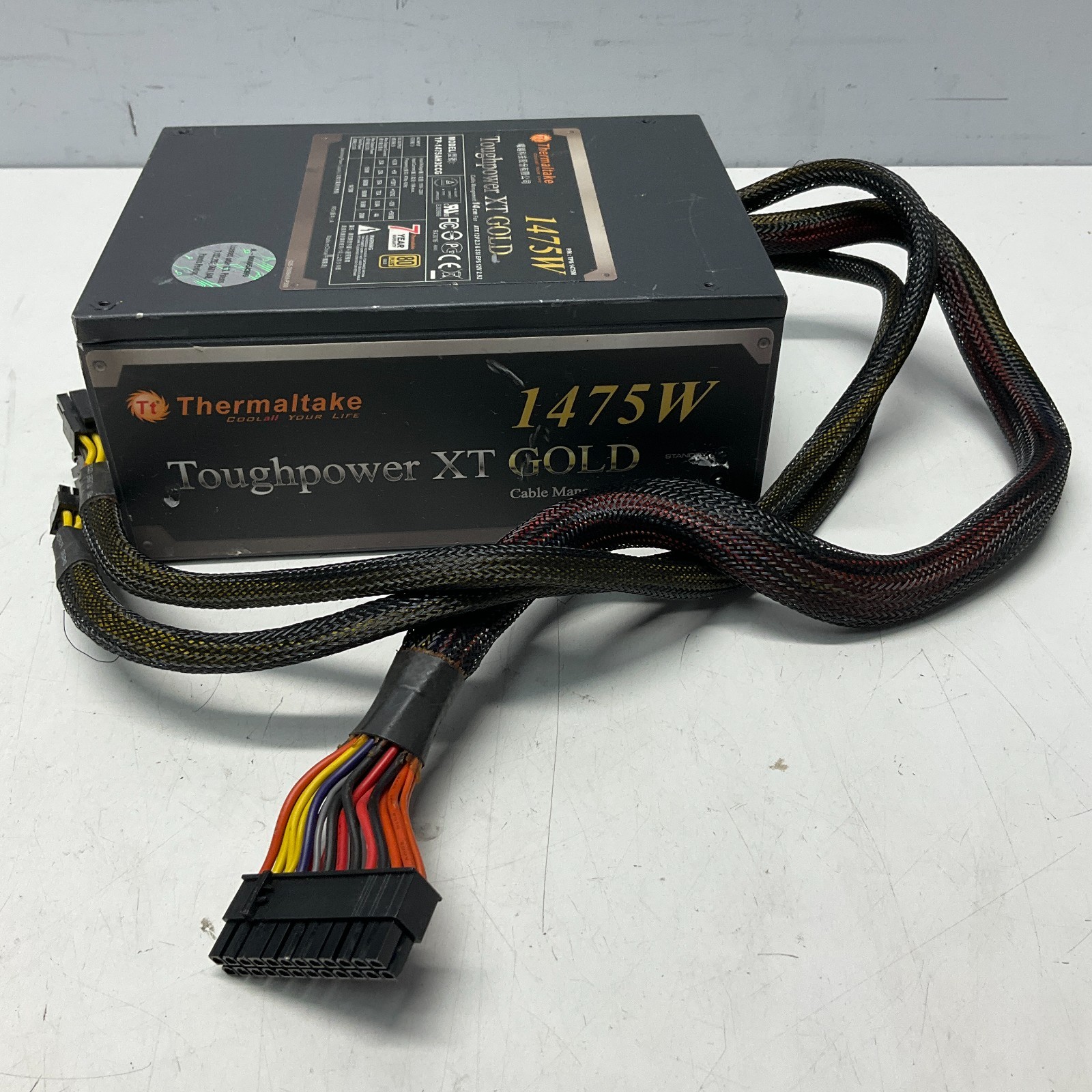 Thermaltake Toughpower XT 1475W Gold TP-1475AH3CCG Power Supply Tested