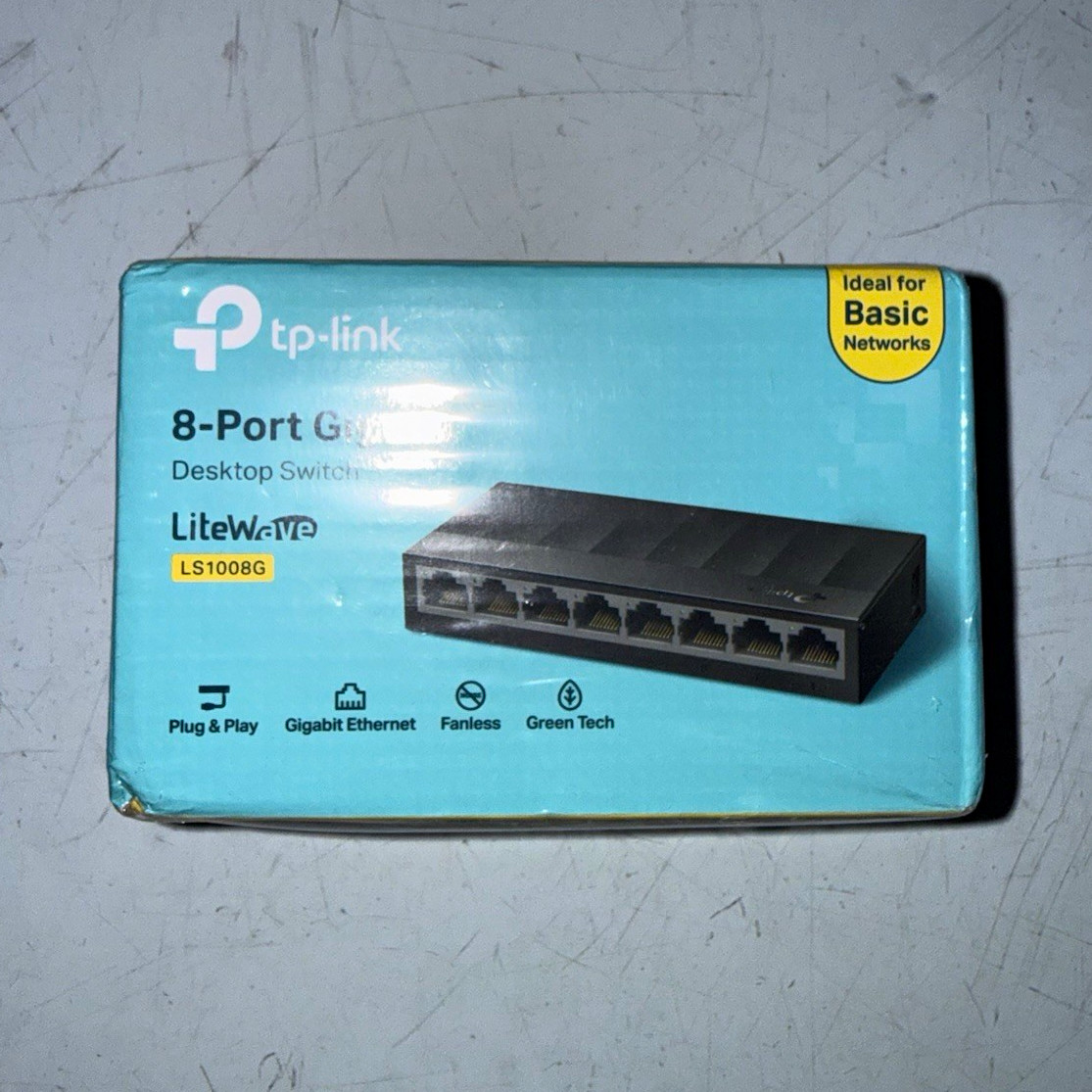 TP-Link LiteWave LS1008G 8-Port Gigabit Unmanaged Desktop RJ-45 Switch