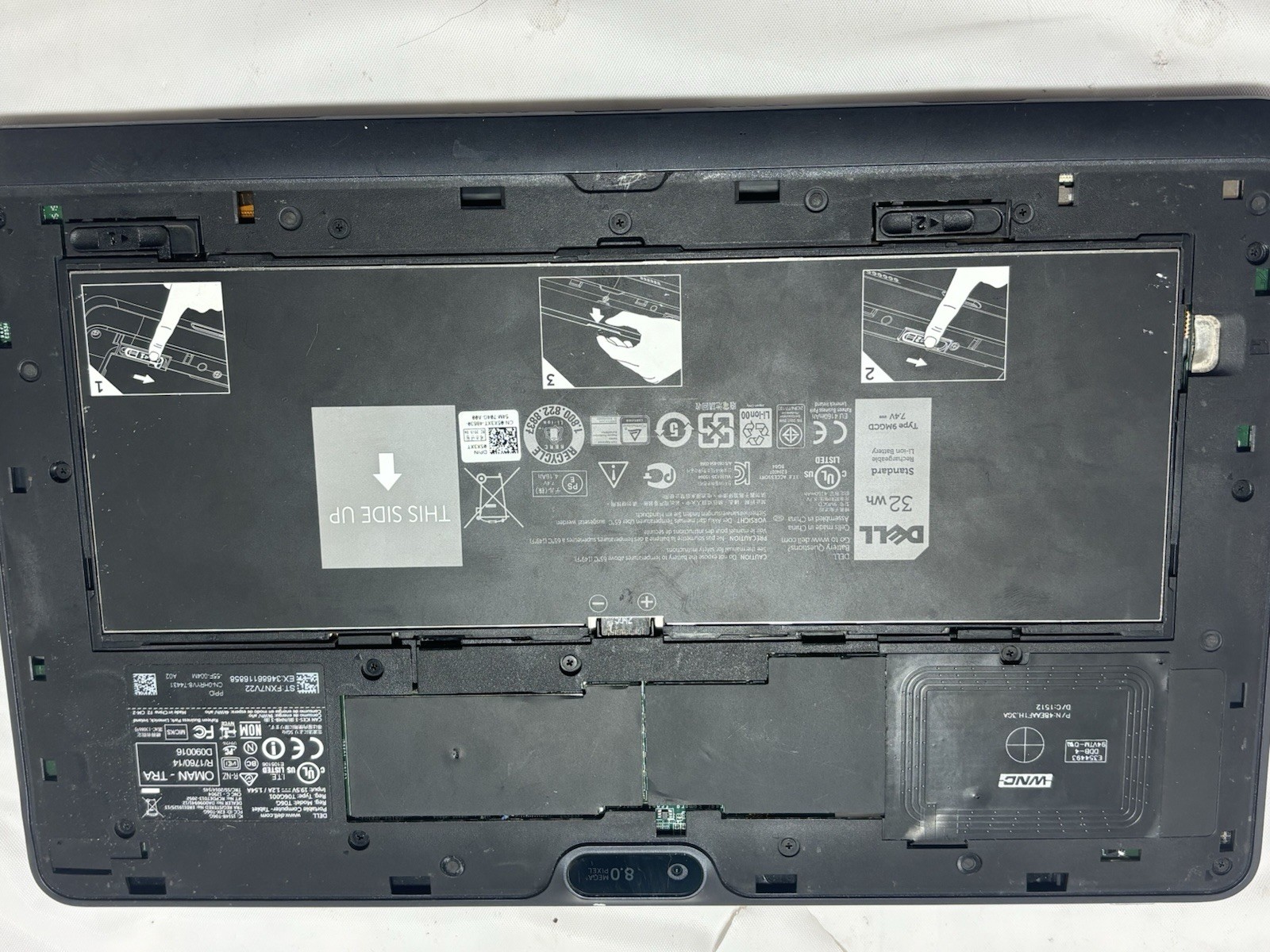 Dell Venue 11 Pro 5130 10.8" Windows Tablet – Cracked Screen - Untested