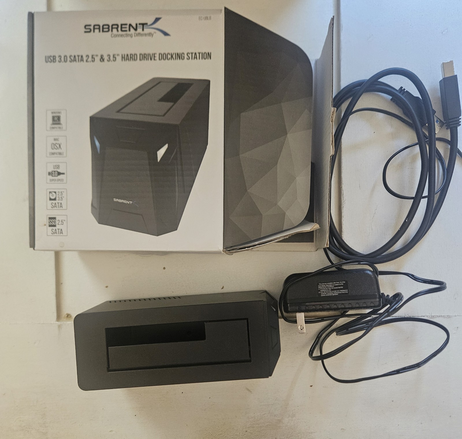 SABRENT USB 3.0 Sata 2.5" & 3.5" Hard Drive Docking Station