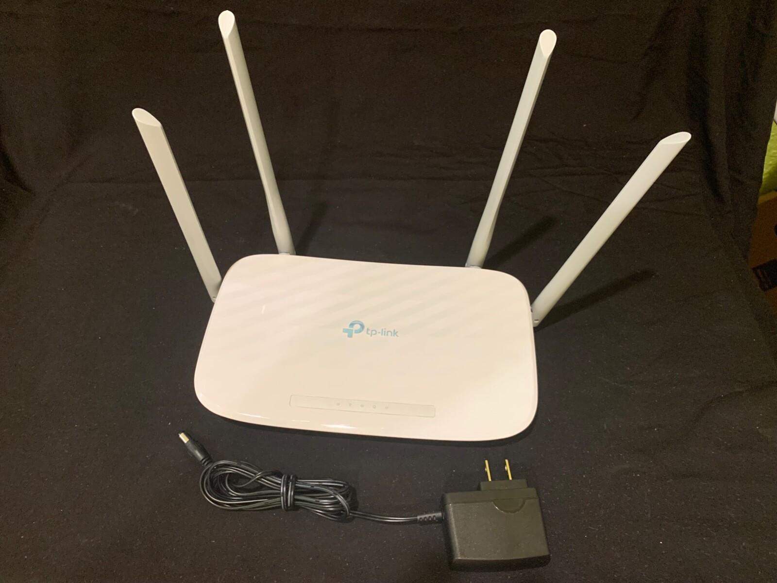 tp link AC 1200 Archer A54 white
