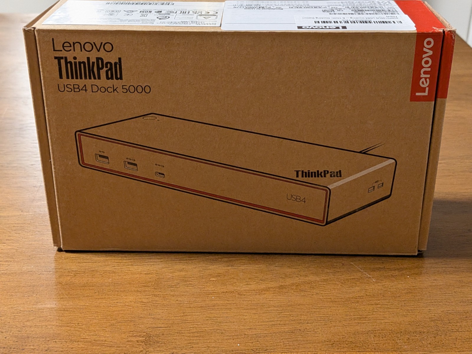 Lenovo Thunderbolt 4 dock And Lenovo USB-C 4.0 Docking Set Combo