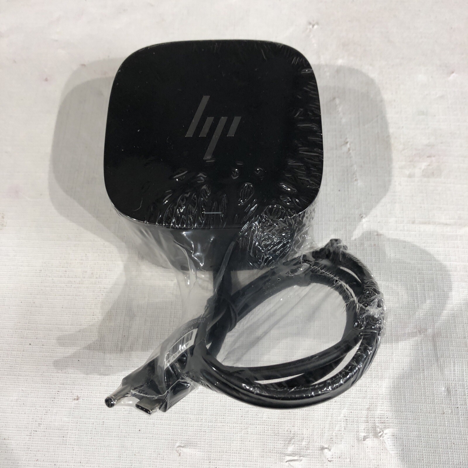 HP HSN-1X01 Thunderbolt G2 120W 0.7M Cable Docking Station-Open Box