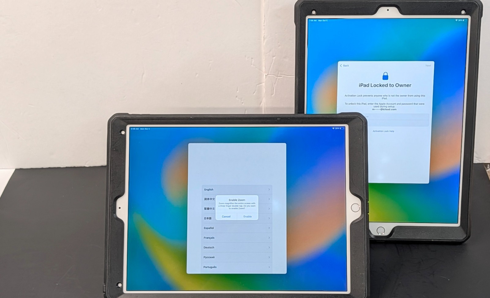 Lot of 2 iPad Pro 12.9 A1584 128GB Parts/Repair Only*See Pics*Low Cycles*Cond B