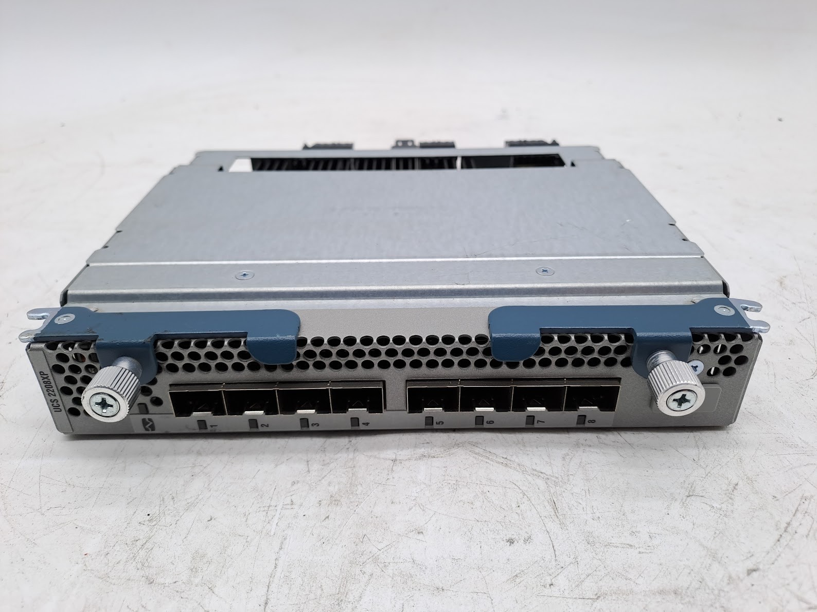 Cisco UCS 2208XP Fabric Extender Module UCS-IOM-2208XP V01