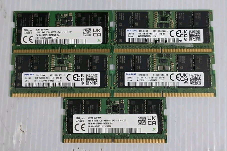 LOT OF 5 - 16GB 1Rx8 PC5 DDR5 Laptop Memory