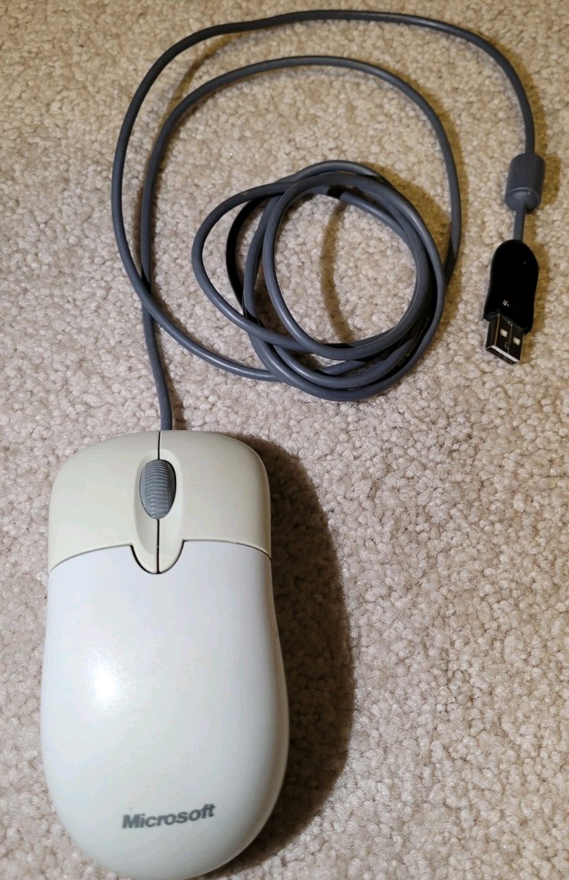 Microsoft X800898-129 Basic Optical Mouse USB/PS2 Compatible White Tested Works
