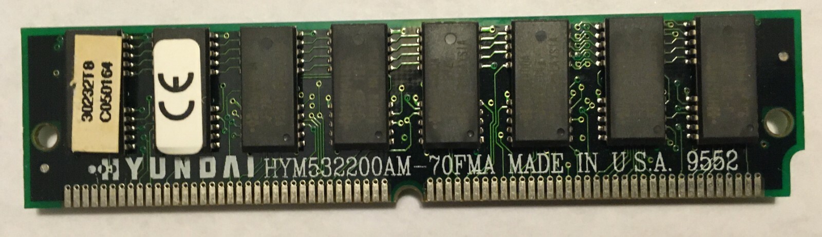 Hyundai HYM532200AM-70FMA 8MB FP non-Parity 70ns 5v 72-Pin 2Meg x 32 RAM Module