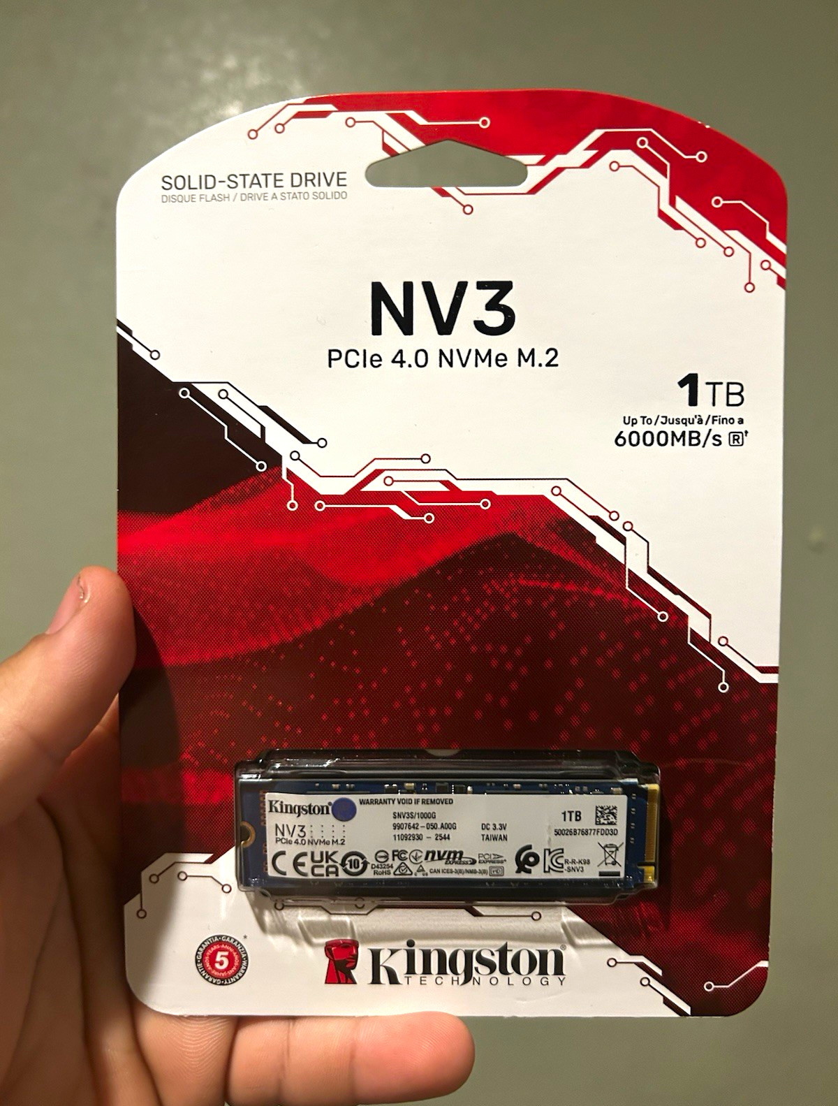 Kingston NV3 1TB M.2 NVMe PCIe 4.0 Internal SSD SNV3S/1000G 6000MB/s