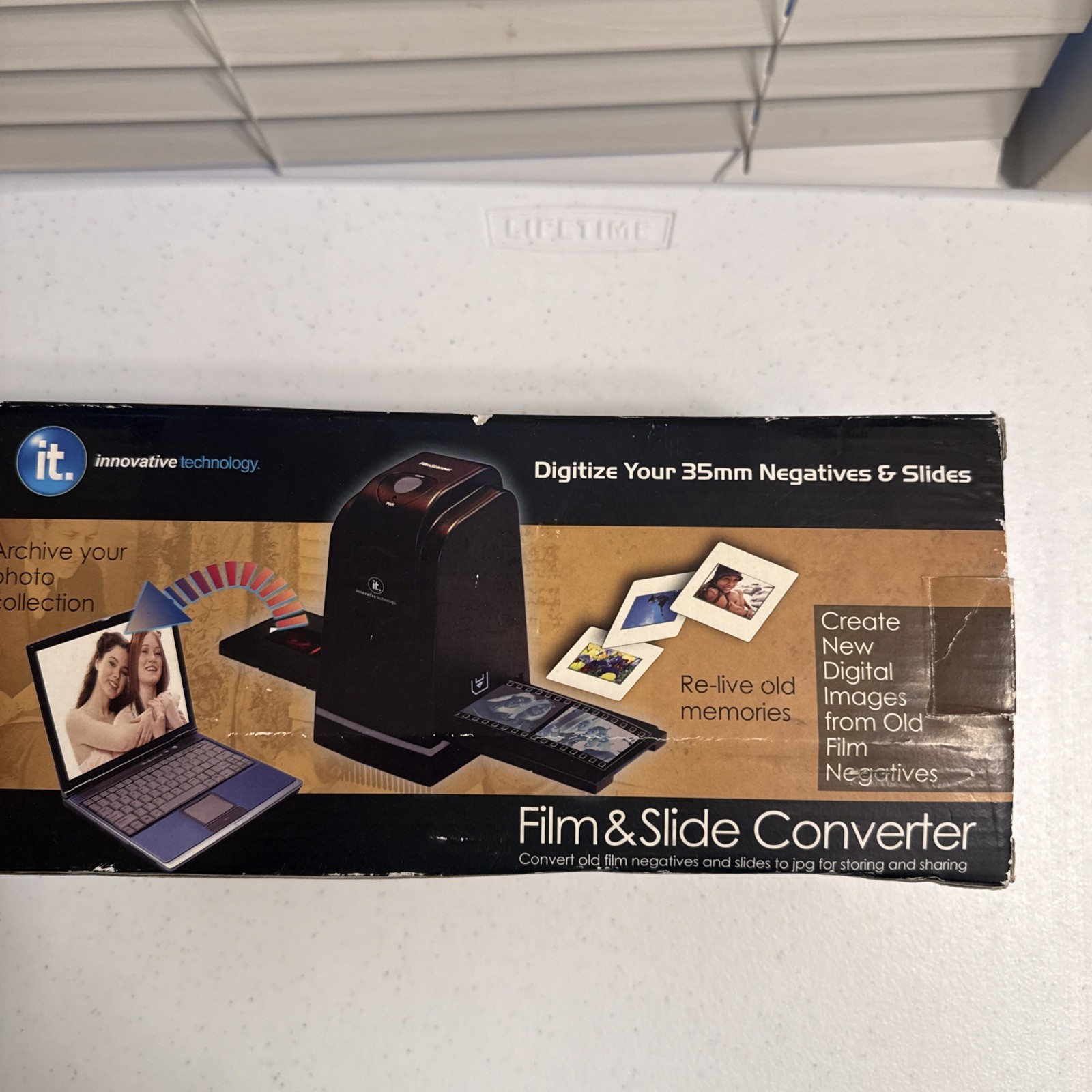 Innovative Technology 35mm Film & Slide Converter ITNS-300 IT Slide To Digital
