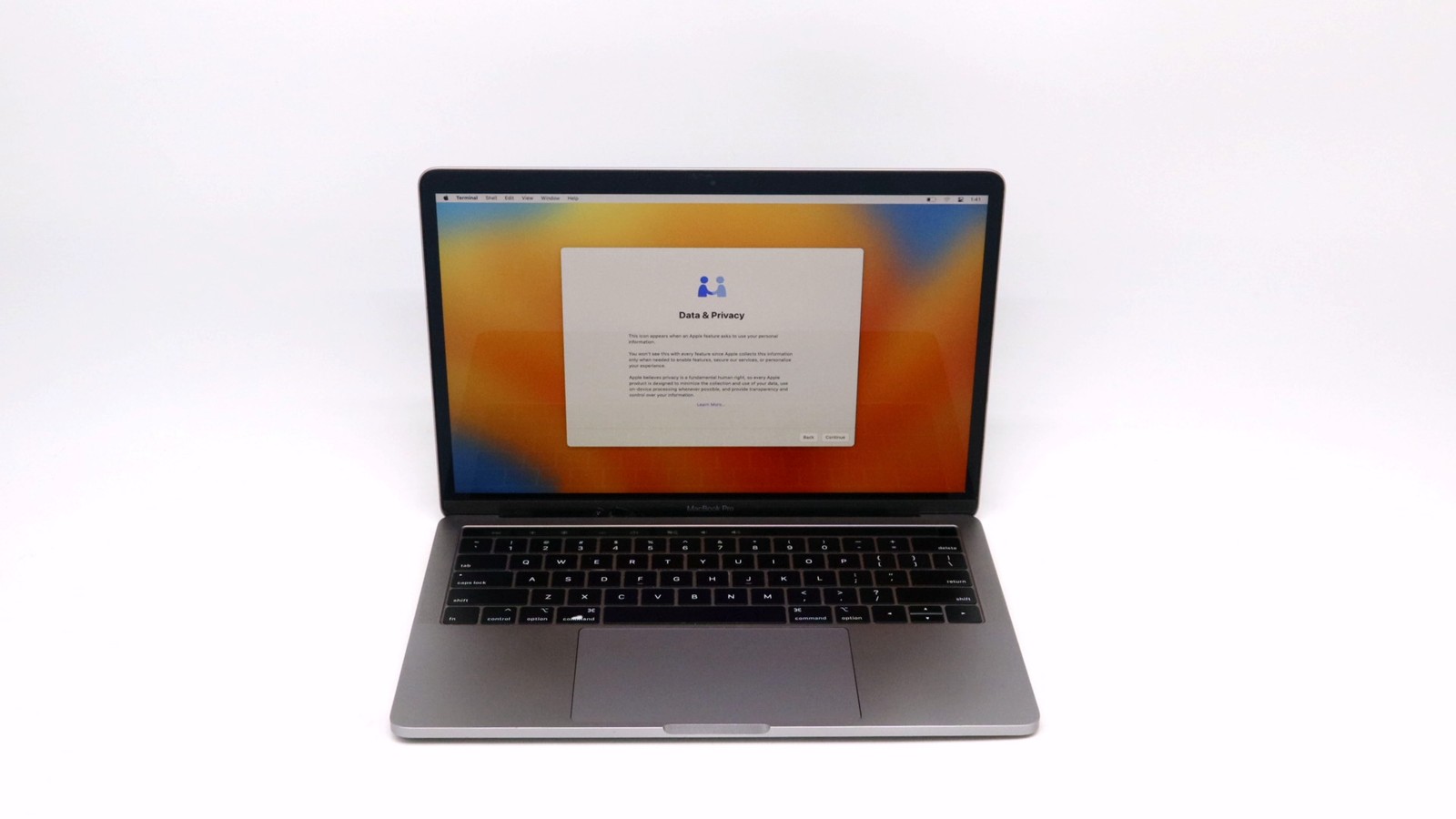 Apple Macbook Pro 13" i5-8257u 16GB 256GB READ DESC