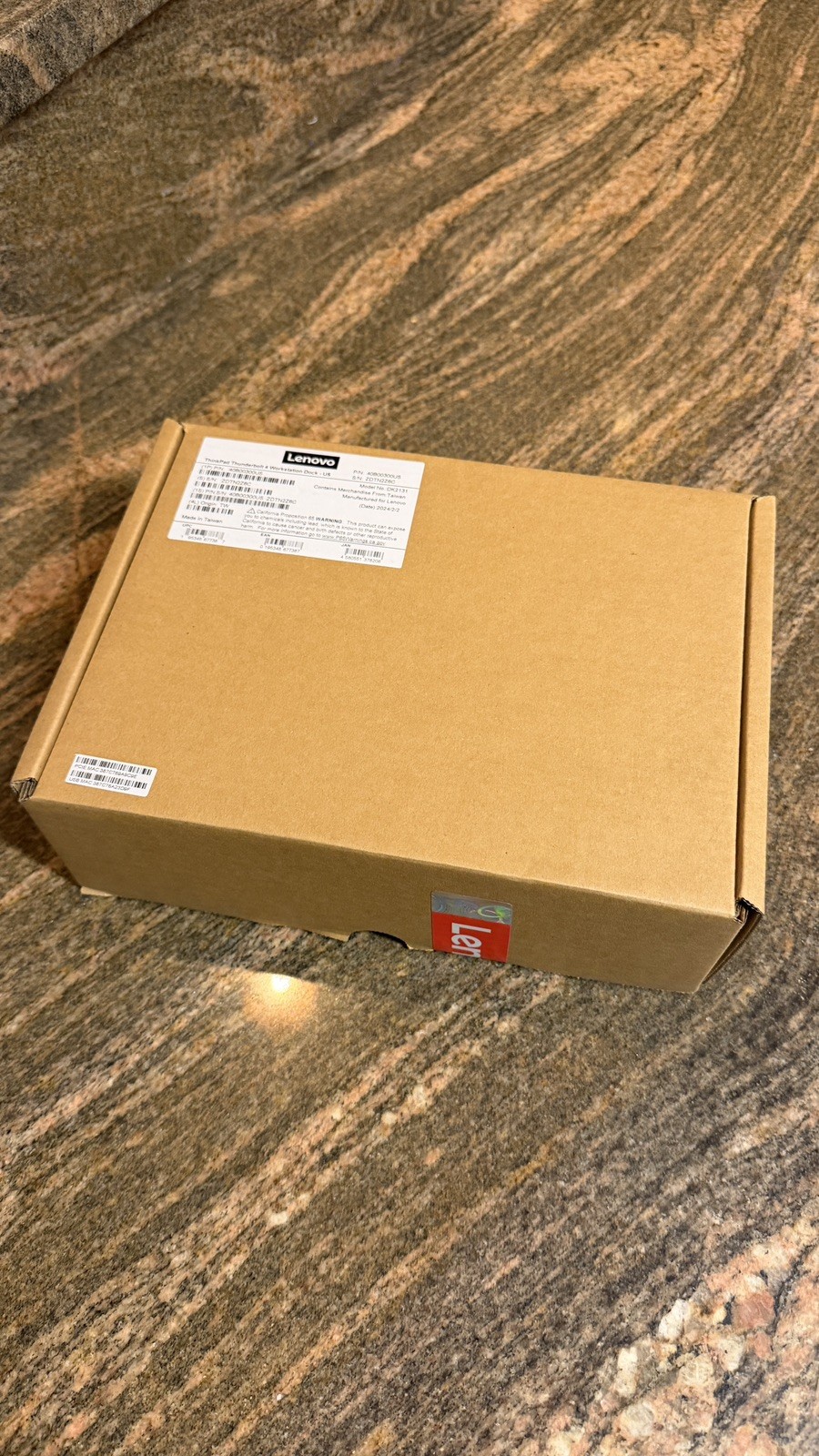 New - Lenovo ThinkPad Thunderbolt 4 Workstation Dock - (40B00300US)