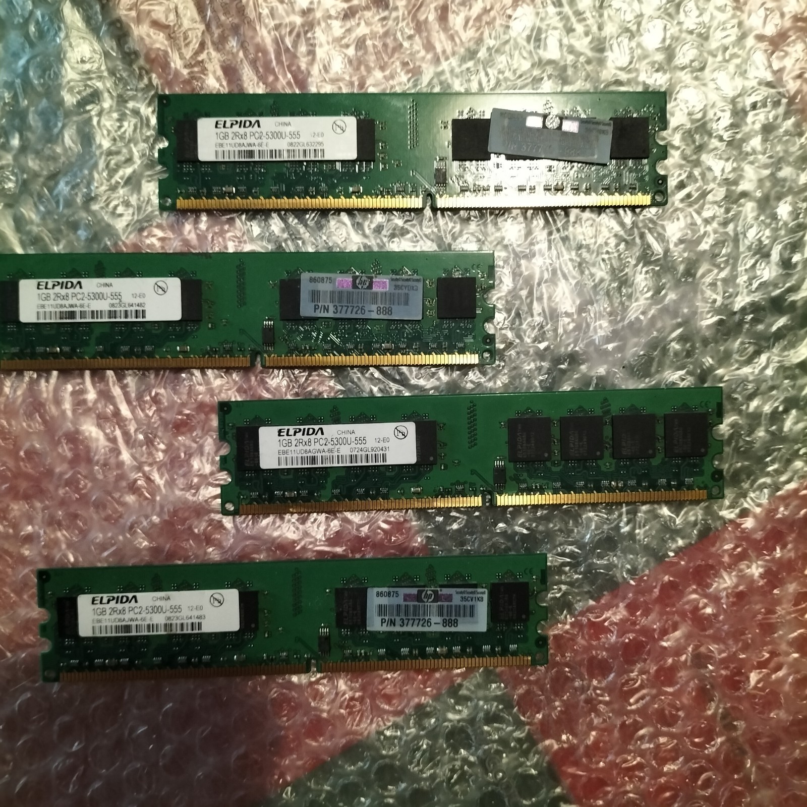 Kit 4GB (4x1GB) DDR2 PC2-5300 667MHz Elpida EBE11UD8AGWA-6E-E HP 377726-888