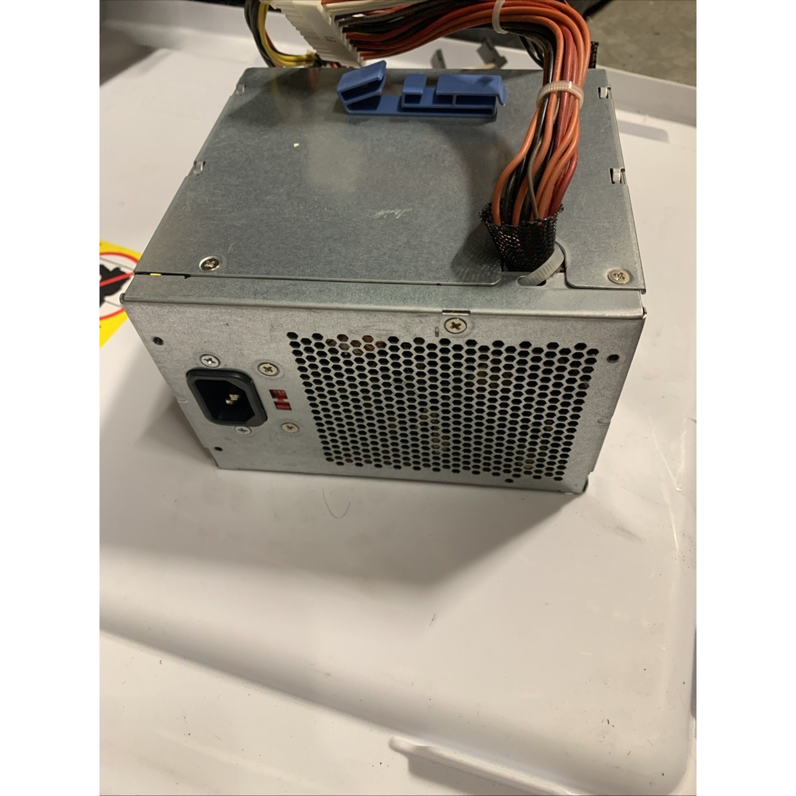 Genuine Dell OptiPlex JH994 305W Power Supply NPS-305HB A N305P-05