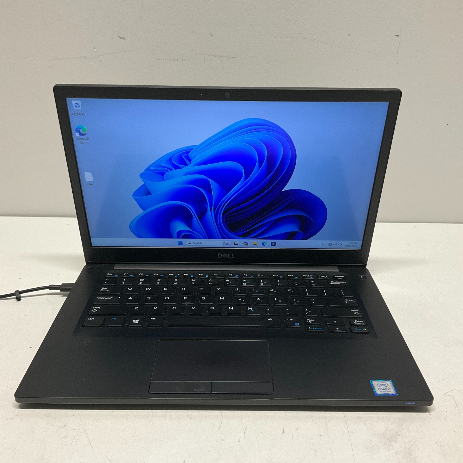 Dell Latitude 7490 14" i7-8650U @ 1.90 GHZ 8GB RAM 256GB SSD Windows 11 Pro