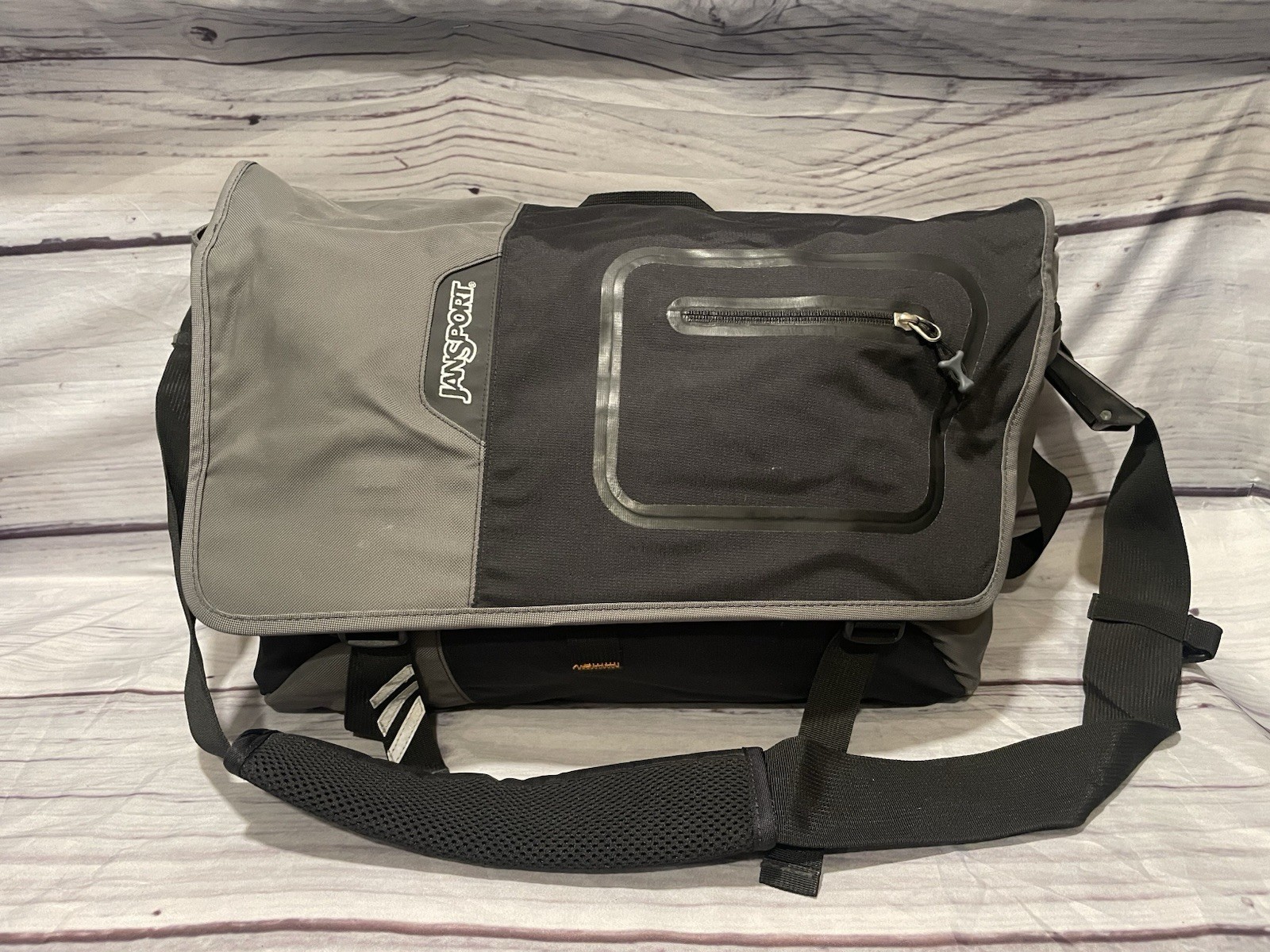 Jansport Laptop Messenger Shoulder crossbody Bag Black/Orange School Student Bag