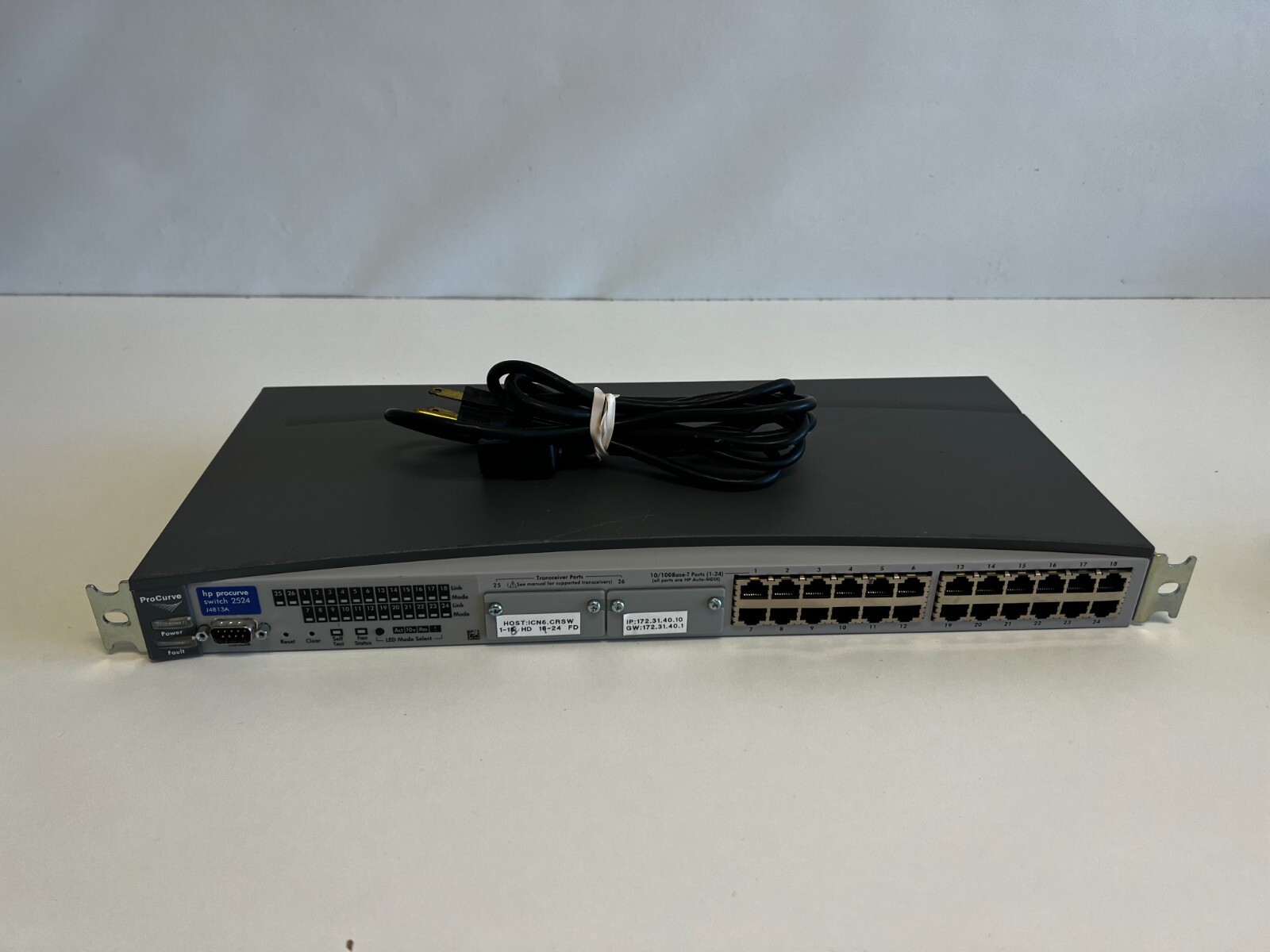 HP ProCurve (J4813A#AKM) 24-Ports External Switch