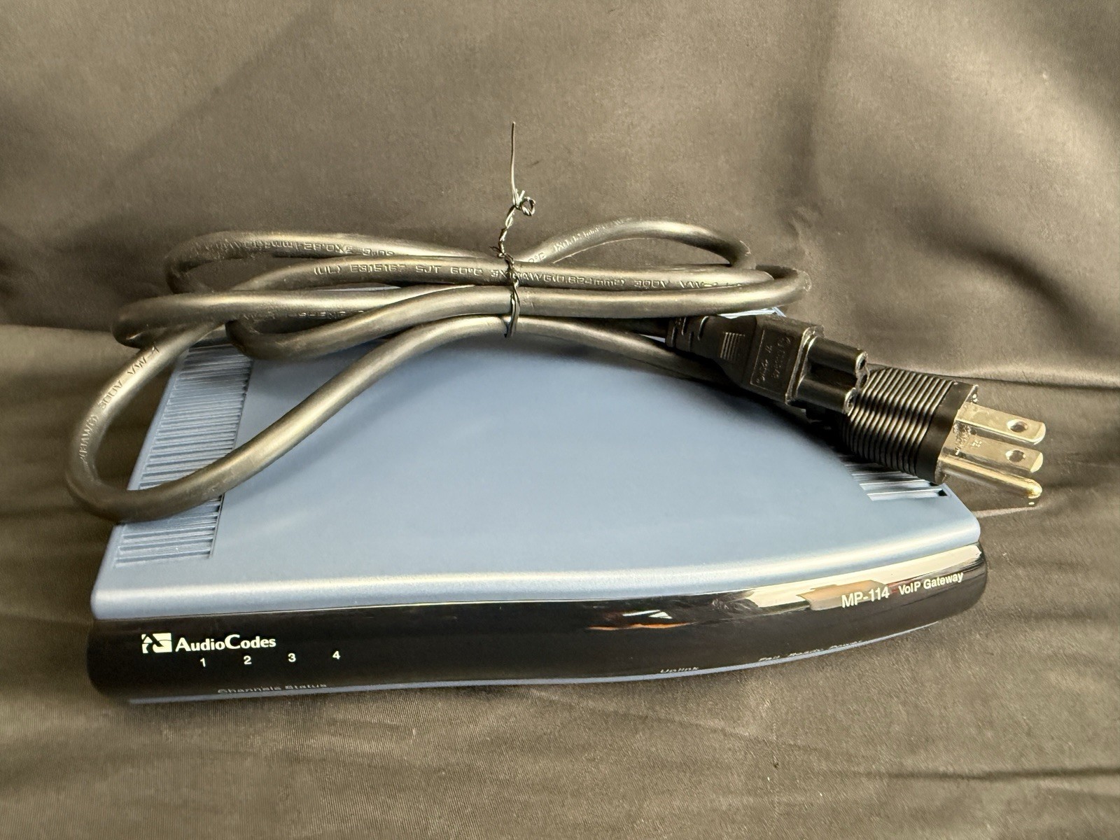 Audiocodes MP114 2S/2O/SIP 2FXS/2FXO/3AC W/Power Cable