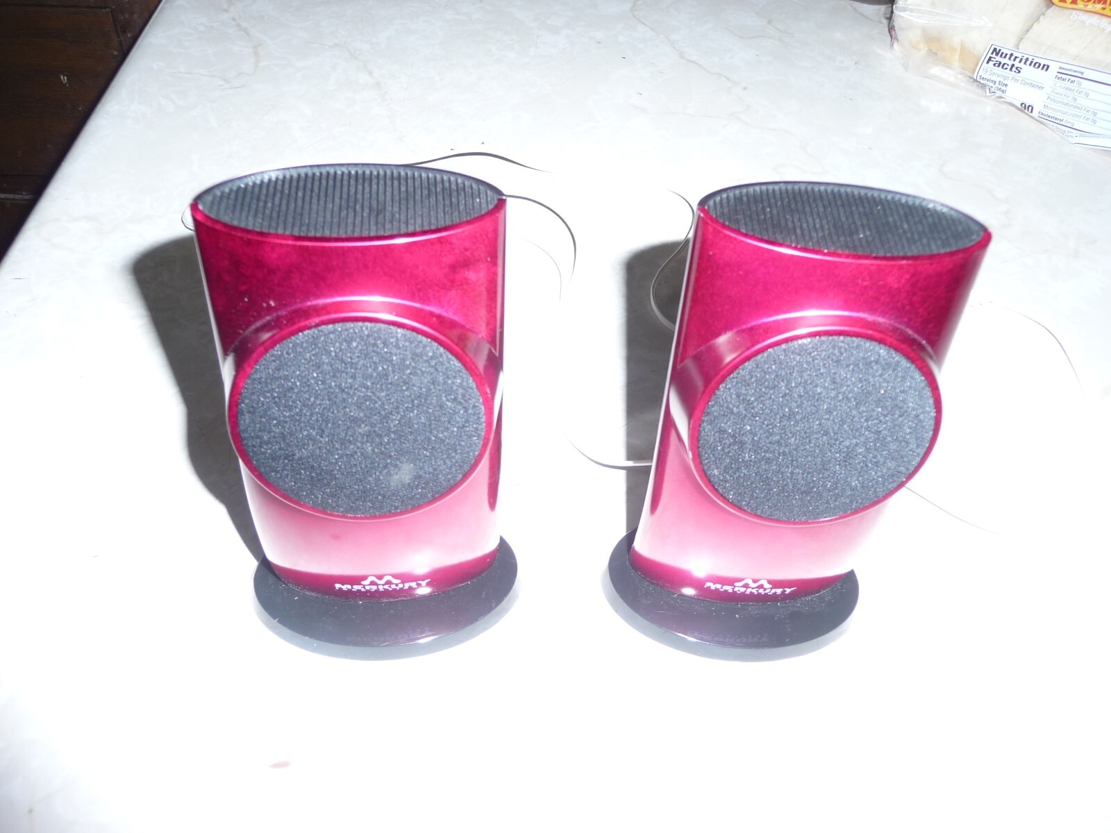 MERKURY INNOVATIONS WIRED MINI SPEAKERS RED 5 X 3 INCHES PREOWNED