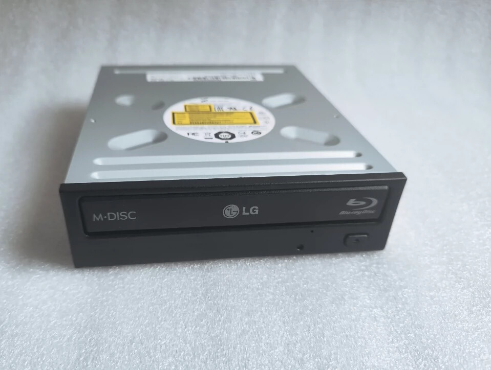 Hitachi-LG BH16NS58 Internal Blu-ray Disc Rewriter SATA BDXL