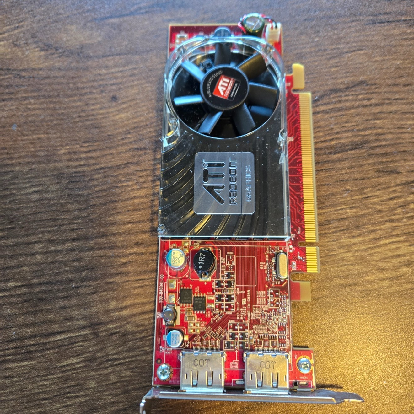 Dell ATI Radeon HD 3470 256MB PCIe Video Card 0C120D Dual DisplayPort